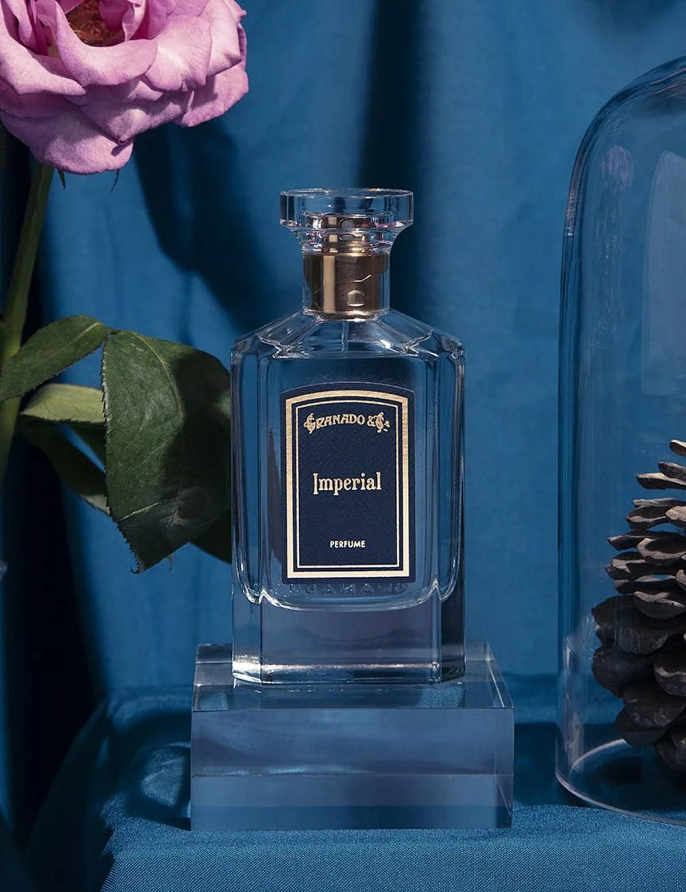Granado Imperial perfume bottle dark green label detail view