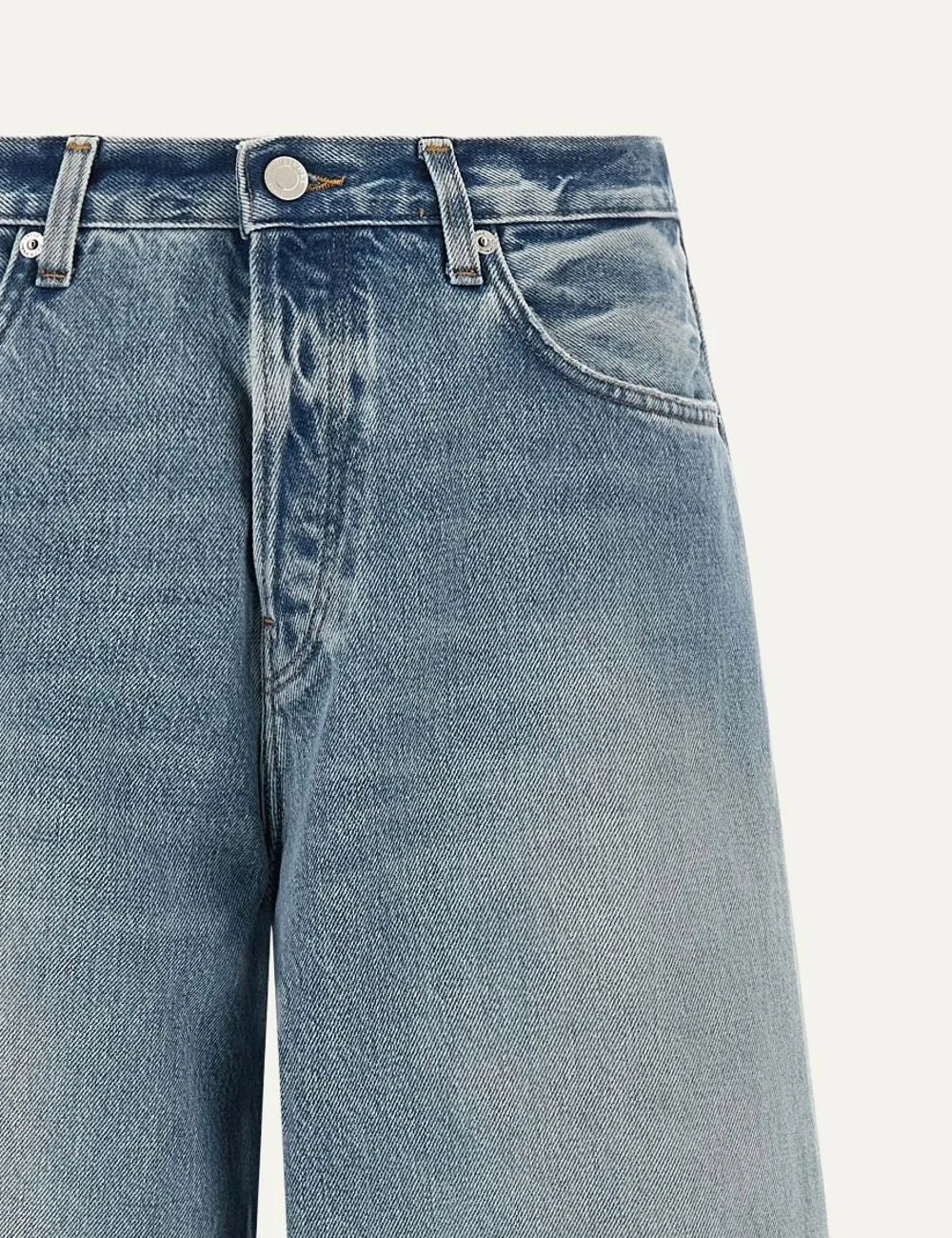 Haikure women Bethany light blue wide leg jeans with relaxed fit close up details