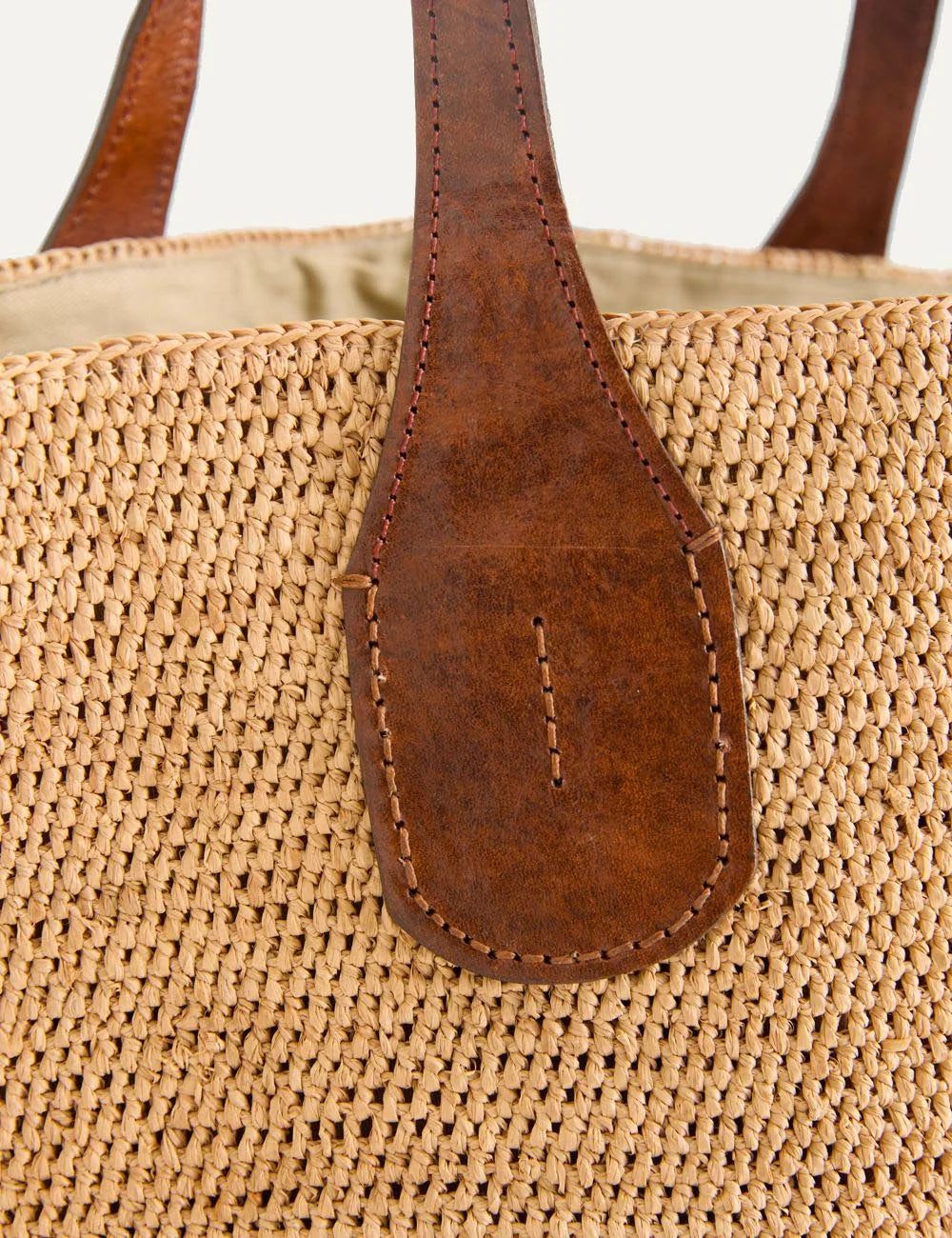 ibeliv tokyo ii bag natural raffia basket tote leather handles front detail view