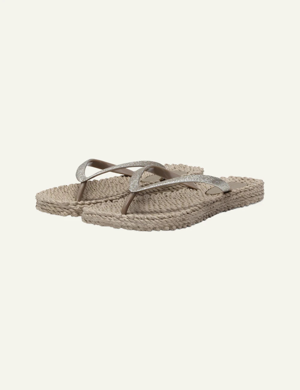 Ilse Jacobsen flip flops beige glitter strap braided sole angled view