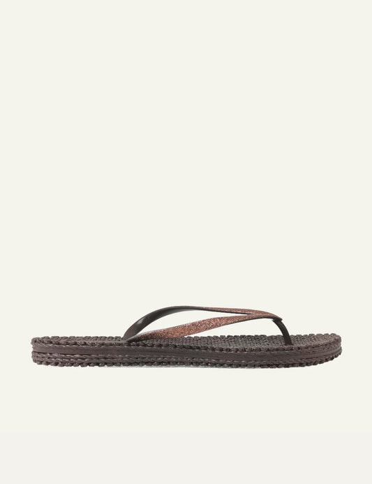 Ilse Jacobsen flip flops brown glitter strap braided sole side view