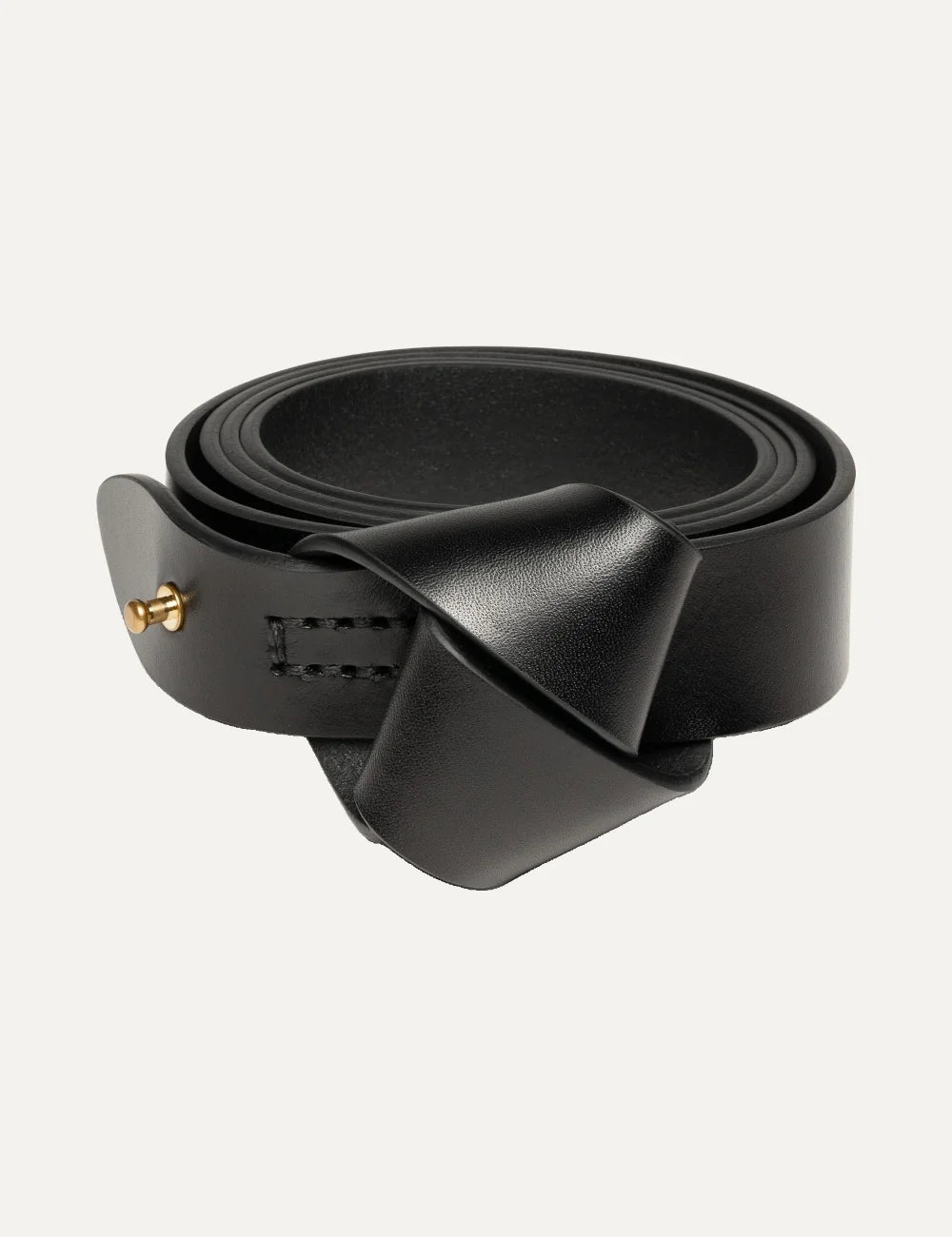 Isabel Marant Lassio black belt with anchor buckle and knotted tip.
