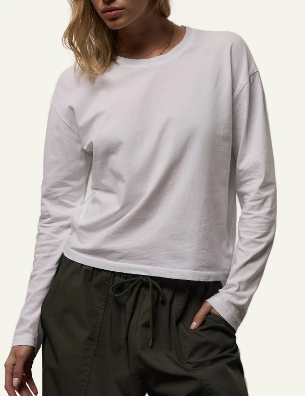James Perse women's white cotton long sleeve crewneck top model