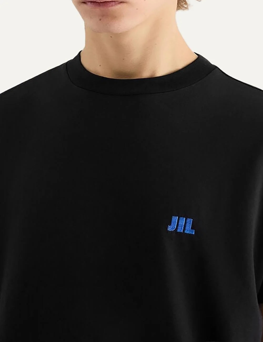 Jil Sander Men’s Black Organic Cotton Logo T-Shirt detail