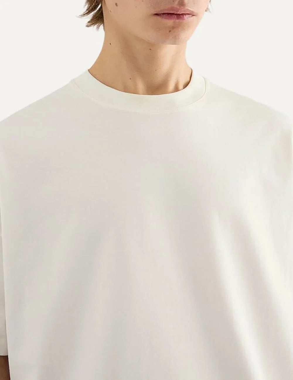 Jil Sander Men’s Ecru Cotton Logo T-Shirt detail