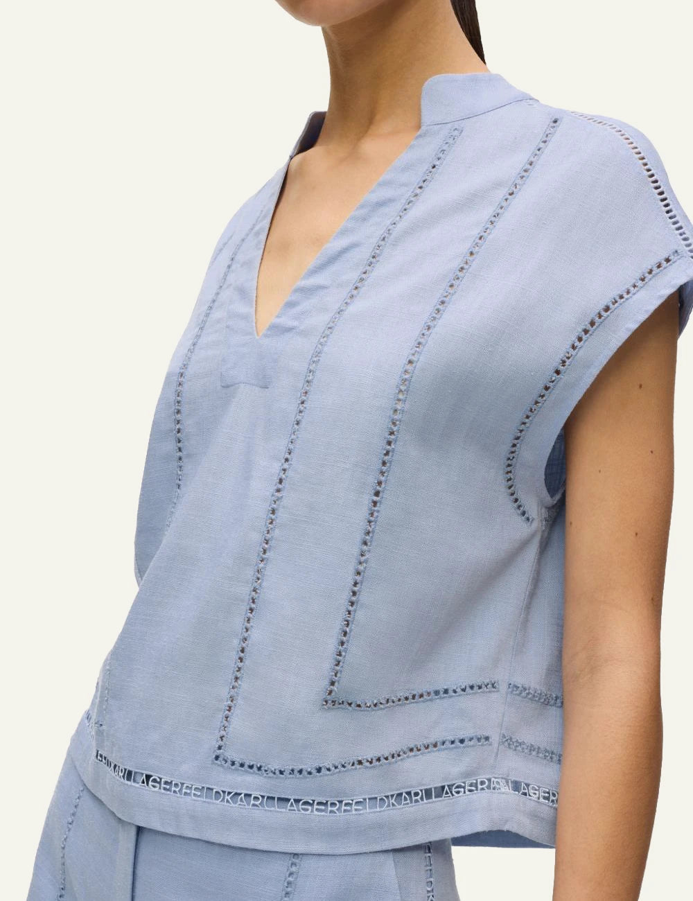 Karl Lagerfeld B2W110041KZ cropped blouse kentucky blue embroidery detail v neck side detail view
