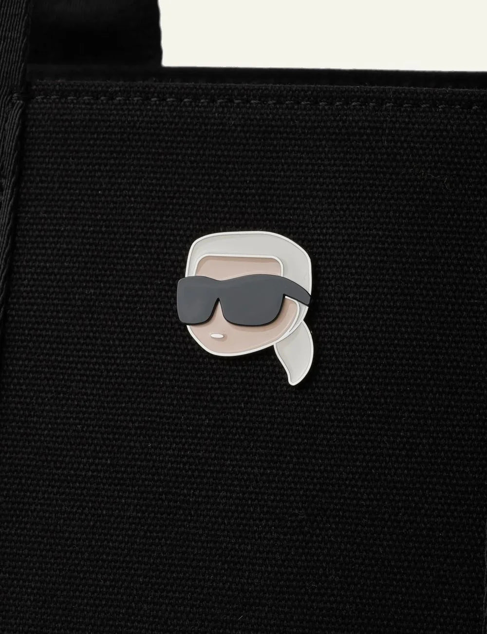 Karl Lagerfeld B2W50103 Ikon pin tote black front detail