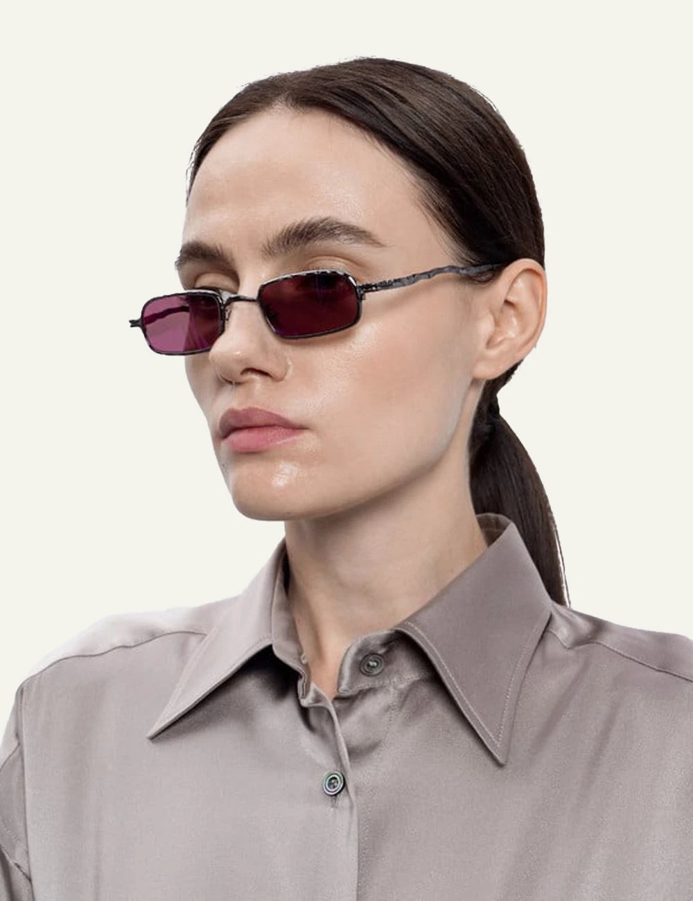 Kuboraum grey metal sunglasses me pink lenses side model angle