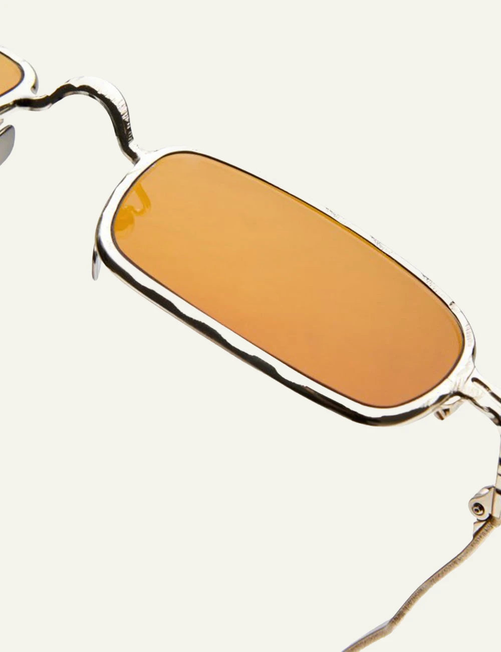 Kuboraum Z18 sunglasses light gold front detail view