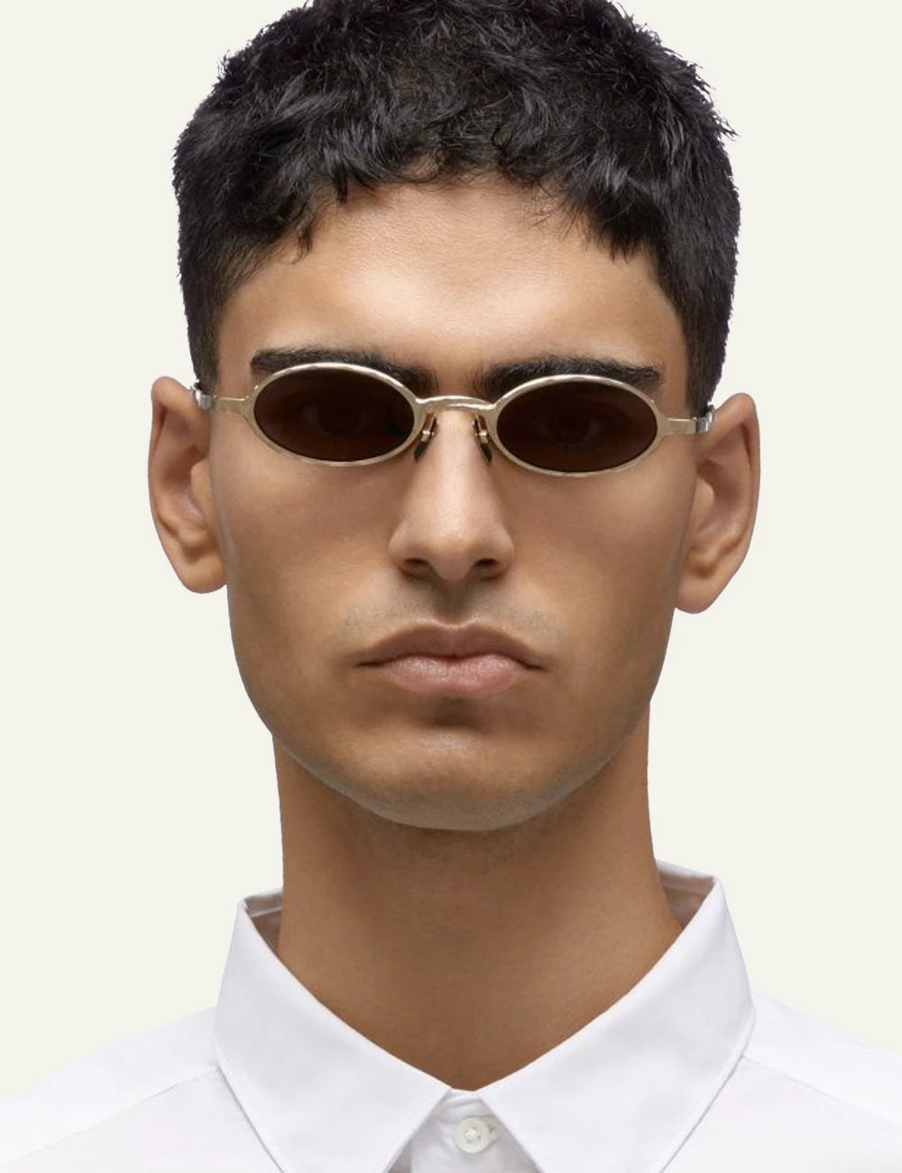 Kuboraum Z24 gold oval sunglasses grey flash gold lenses front model view