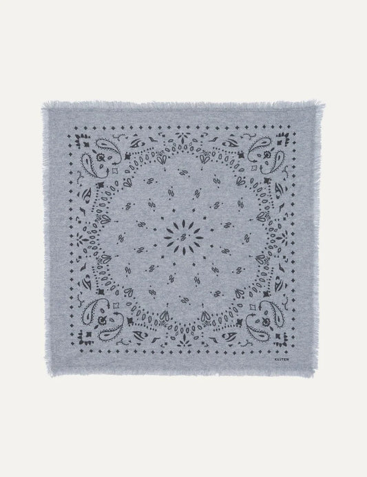 Kujten Grand Bandana Hachiko heather grey cashmere scarf with black bandana print and fringed edges