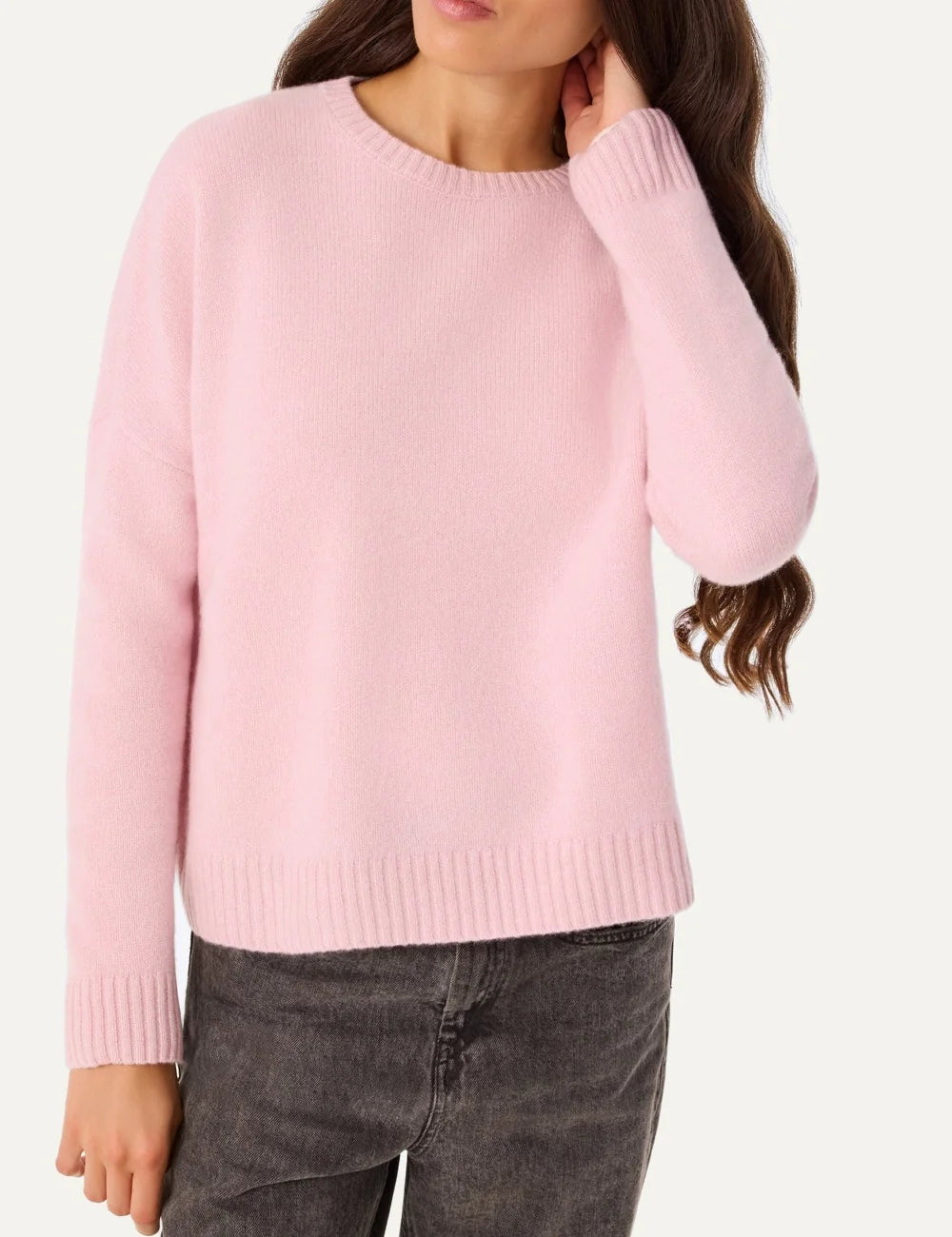 Kujten women Amelie Milano Blush pink cashmere oversized crew neck sweater with long sleeves