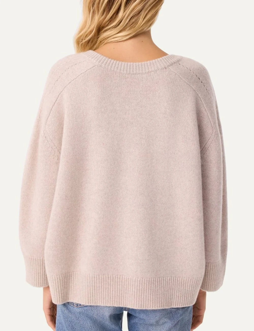 Kujten women Divee Oatmeal beige oversized V-neck cashmere sweater back