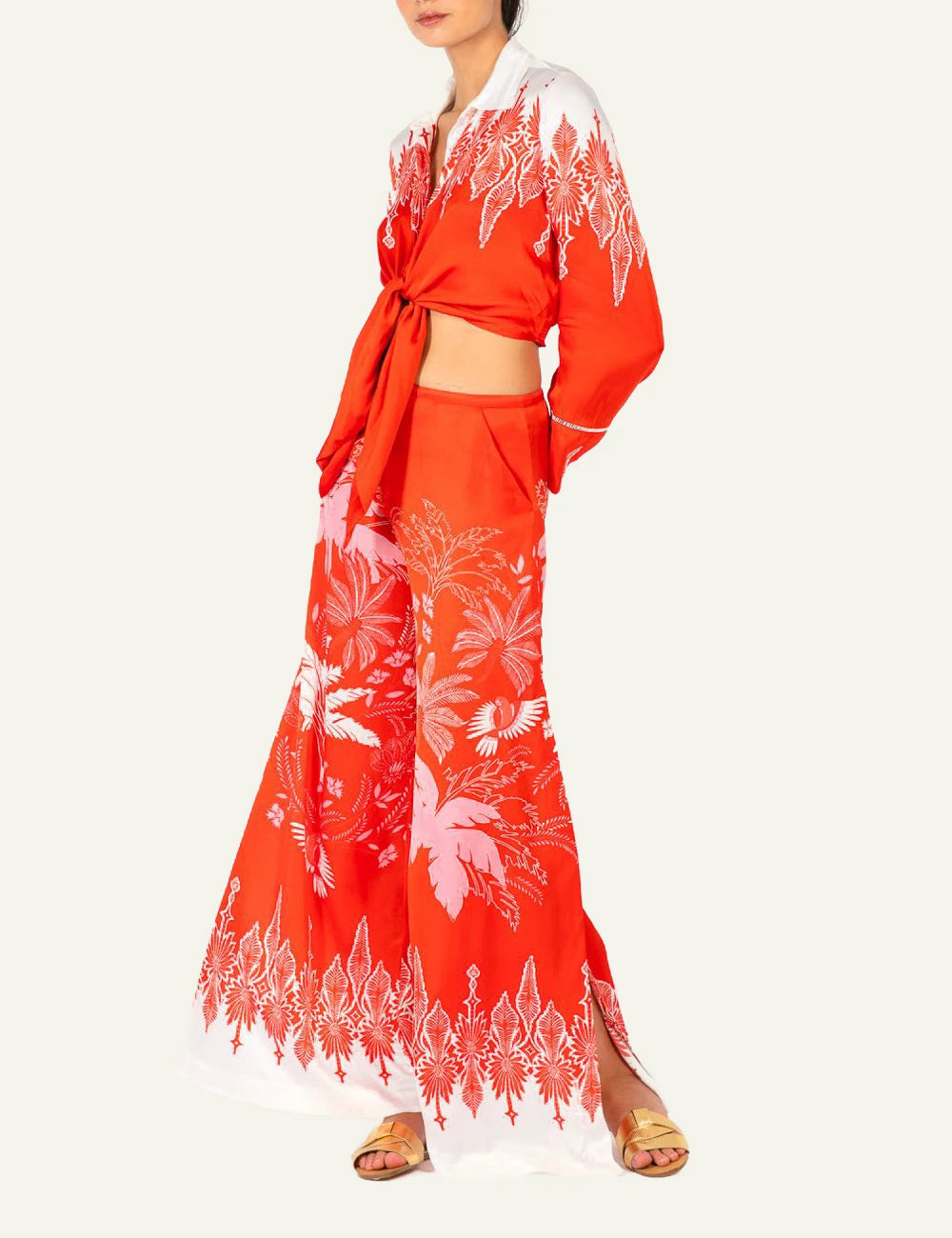 La Poupette Clea pants coral floral satin wide leg front model