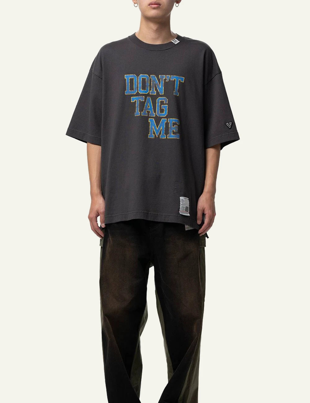 Maison Mihara Yasuhiro Black Dont Tag Me T Shirt Full look