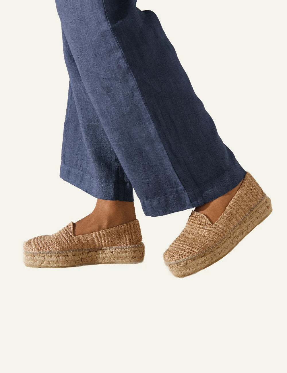 Manebi raffia espadrilles slip-on natural jute sole side model view