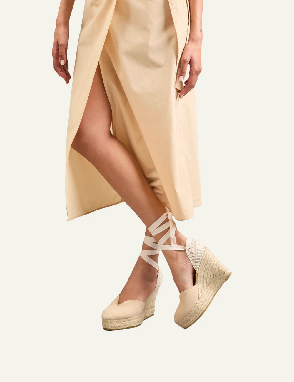 Manebi wedges espadrilles champagne beige suede platform ankle ties jute heel side model view