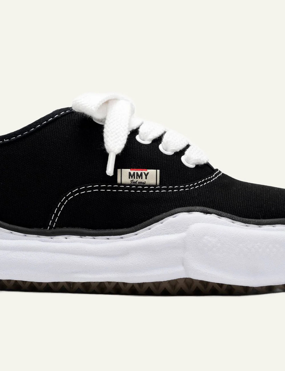 Maison Mihara Yasuhiro Baker sneaker side detail, cotton upper με MMY label και chunky sole