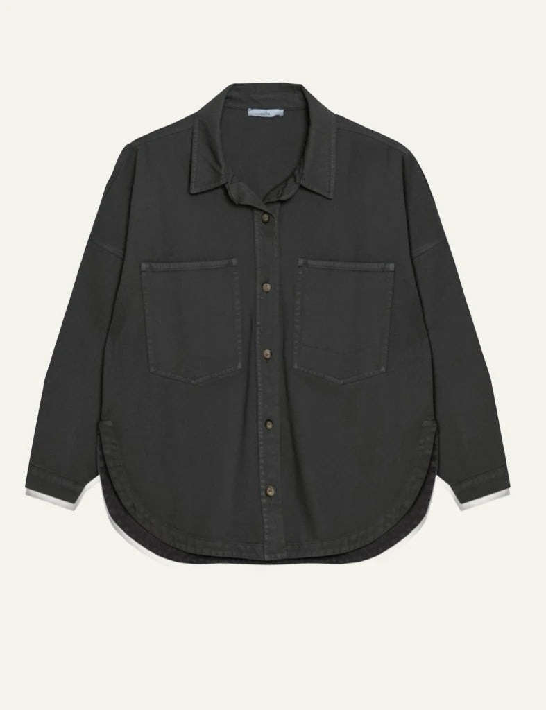 Milla shirt long sleeve charcoal 2 pockets front