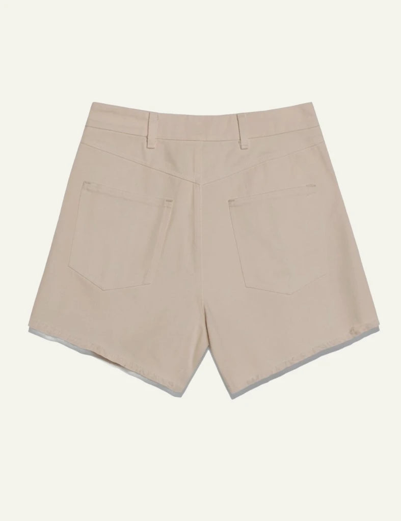 Milla shorts 5 pockets beige fringes hem back