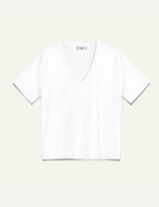 Milla t shirt white v neck short sleeve front