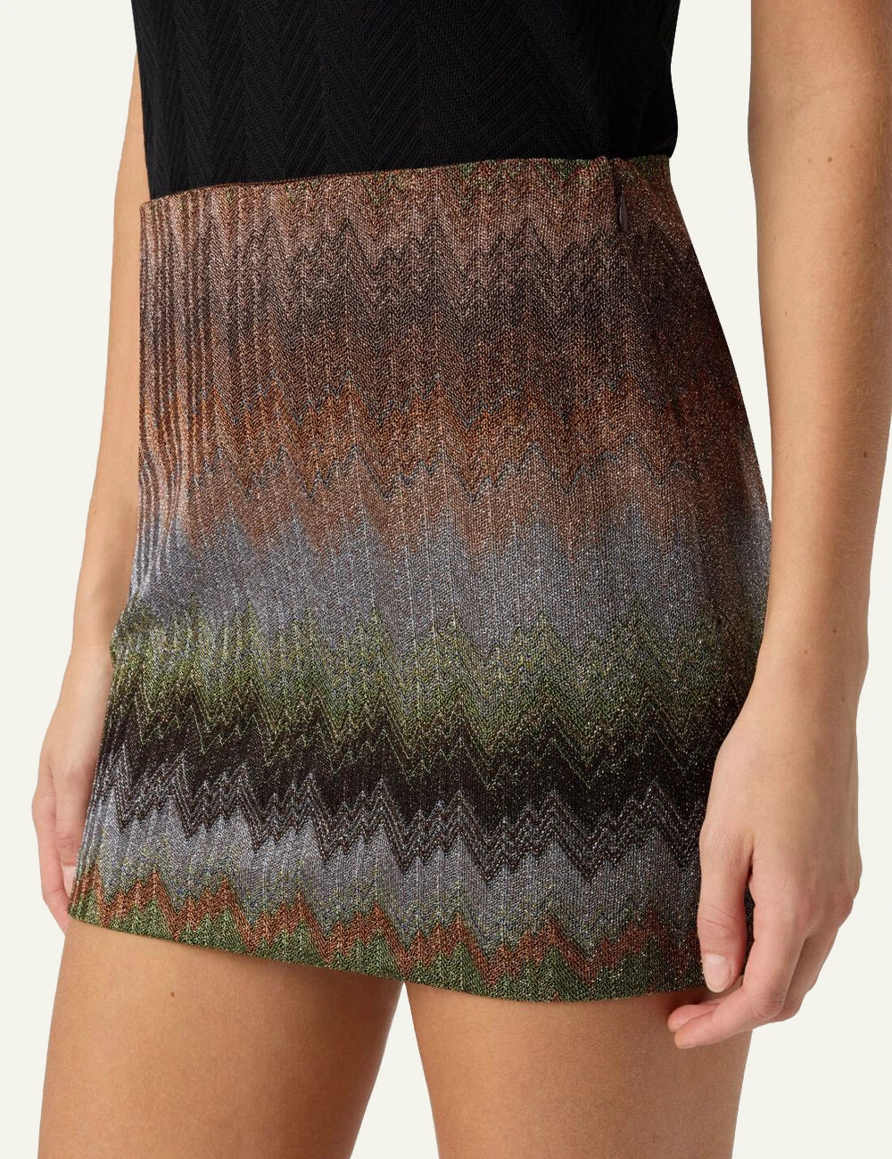 Missoni knit mini skirt multicolor zigzag pattern detail view