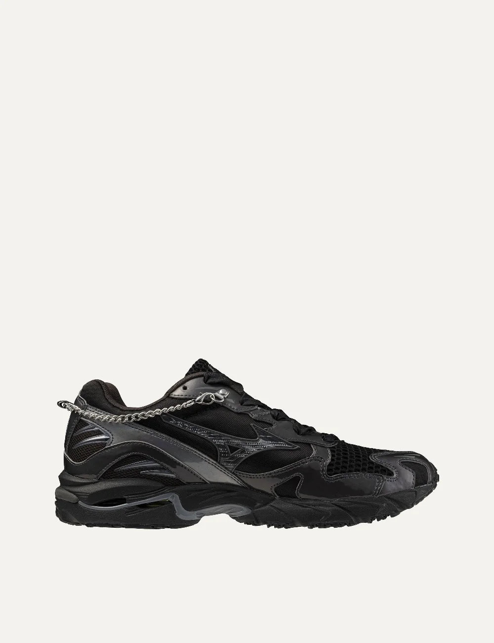 Mizuno Wave Rider 10 Jewels black sneakers with charcoal overlays, mesh panels, silver chain detailing and chunky sculpted sole.
