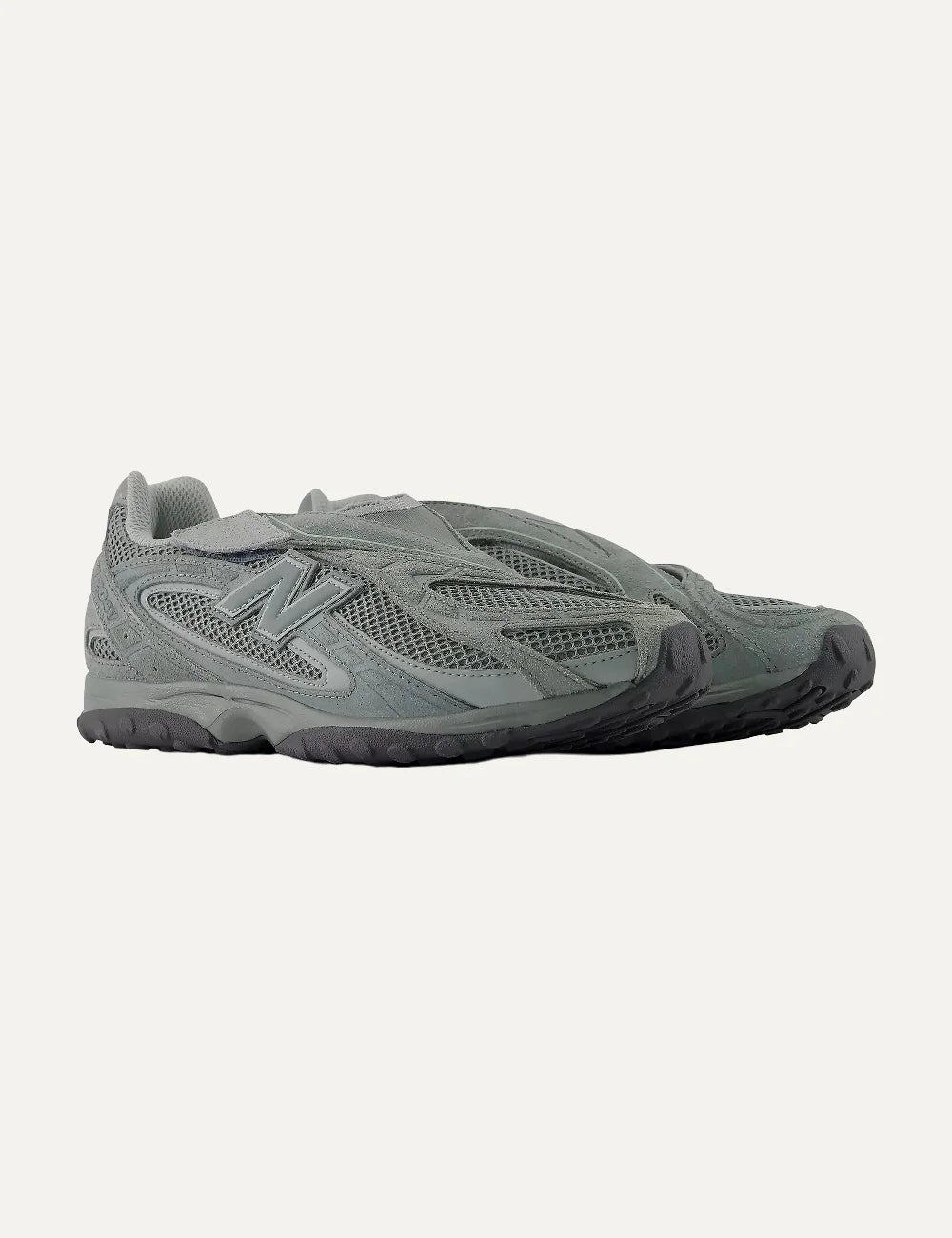 New Balance unisex grey green suede and mesh low profile sneakers angel