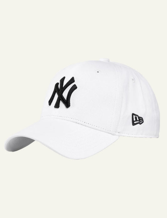 New Era NY Yankees cap white black logo curved visor side view