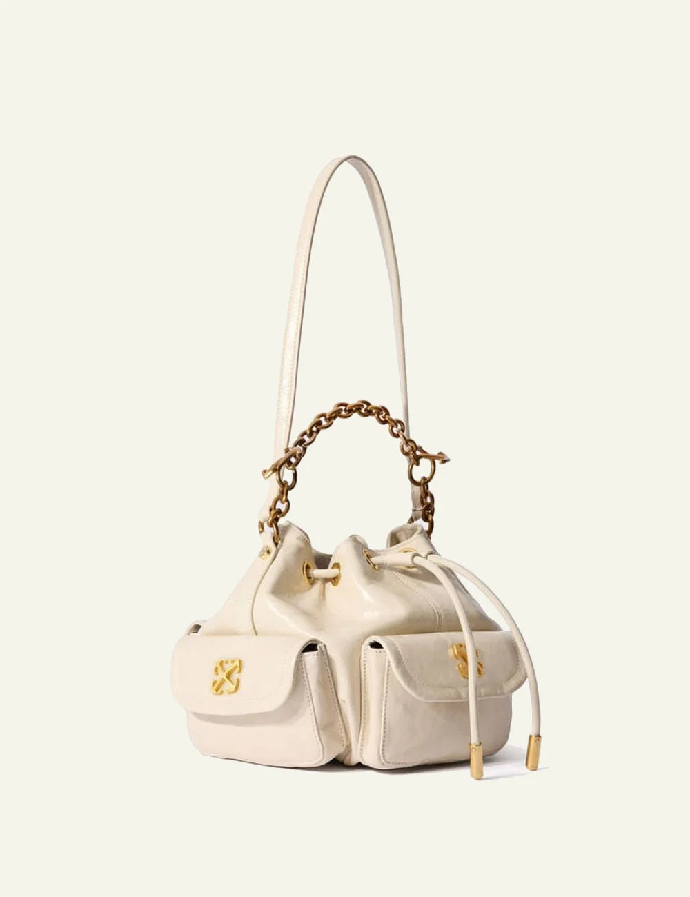 Off-White Dumbo B bucket bag leather black gold chain arrow logo angled view