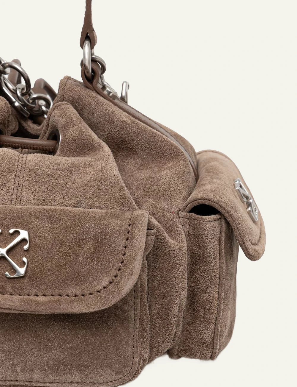 Off White OWMY002S26LEA001 Dumbo B bucket bag suede brown back detail view chain detail