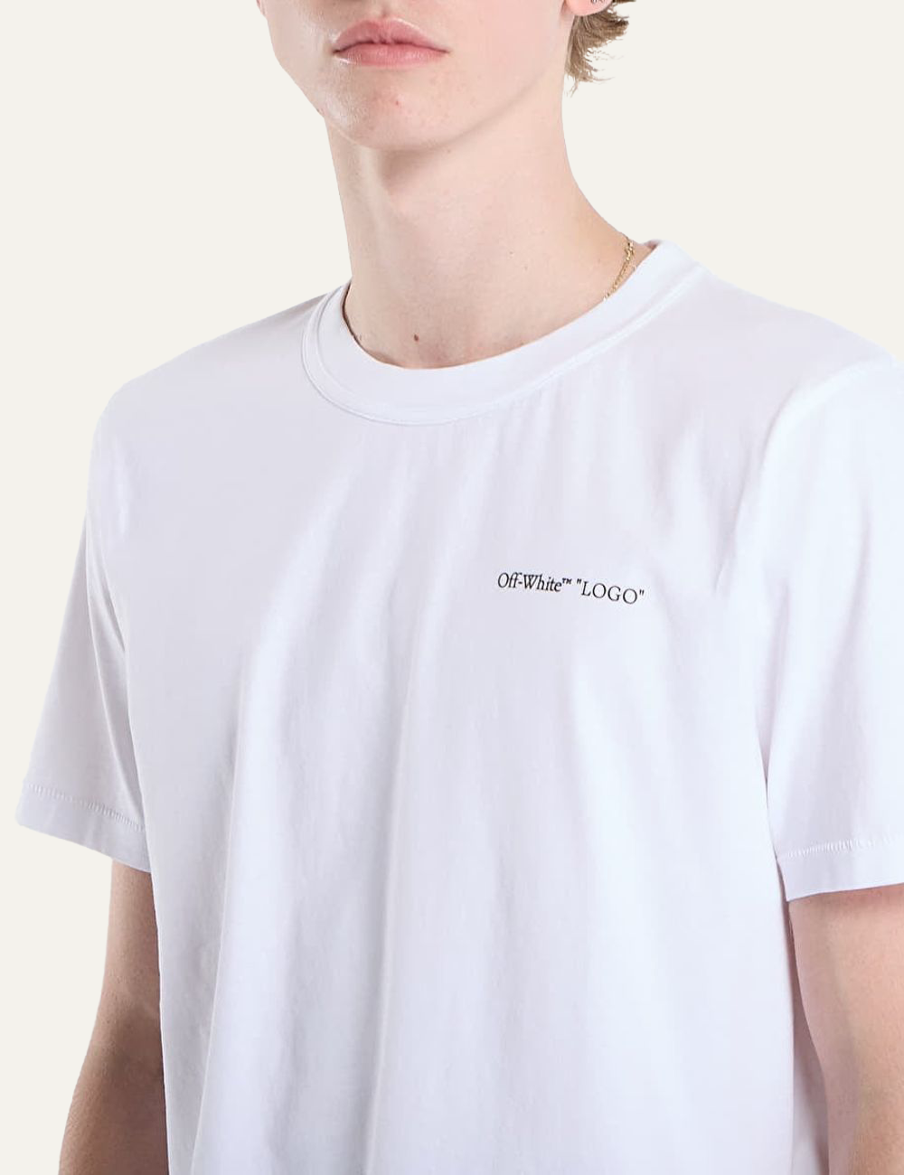 Off-White white cotton T-shirt with front logo print detail