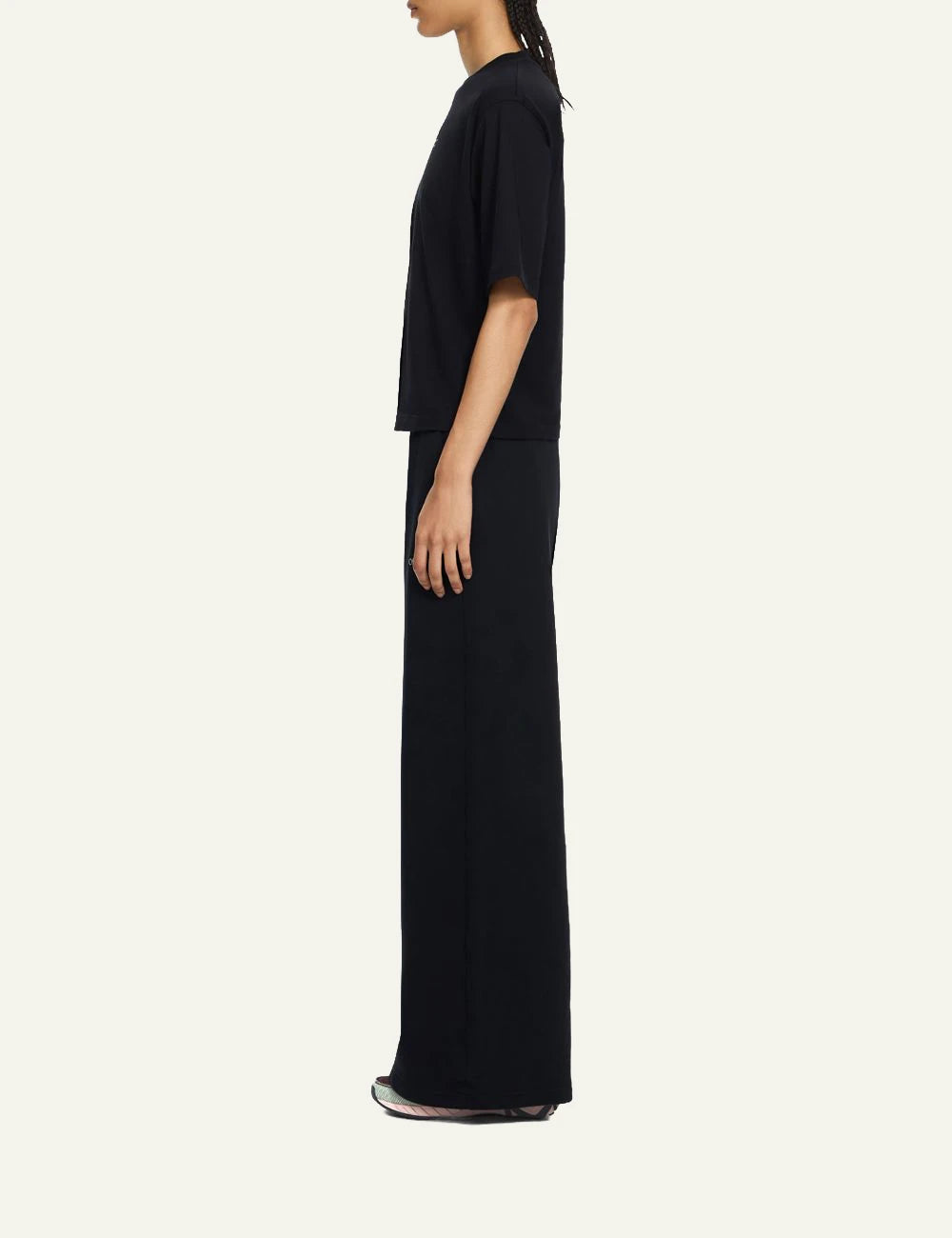 Off-White Women’s Black Cotton Boxy Statement T-Shirt side