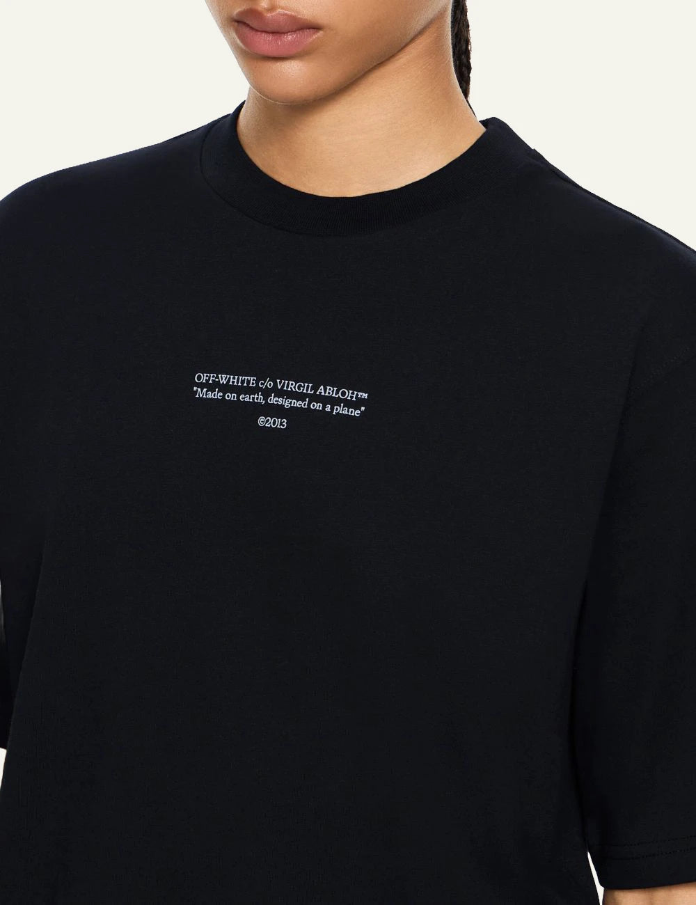 Off-White Women’s Black Cotton Boxy Statement T-Shirt detail