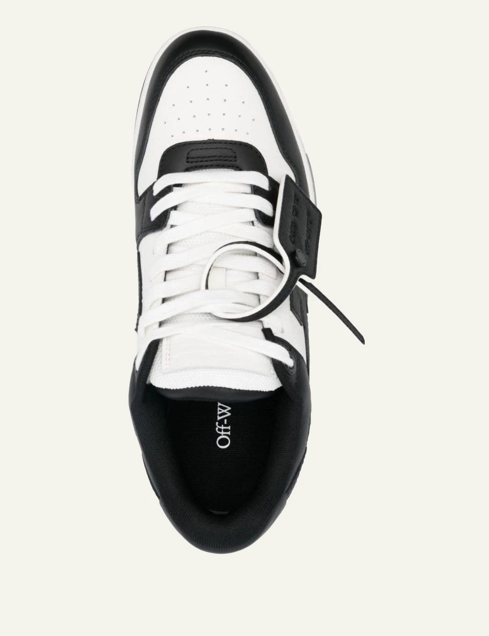 Off-White OOO sneaker black white leather arrow detail top view