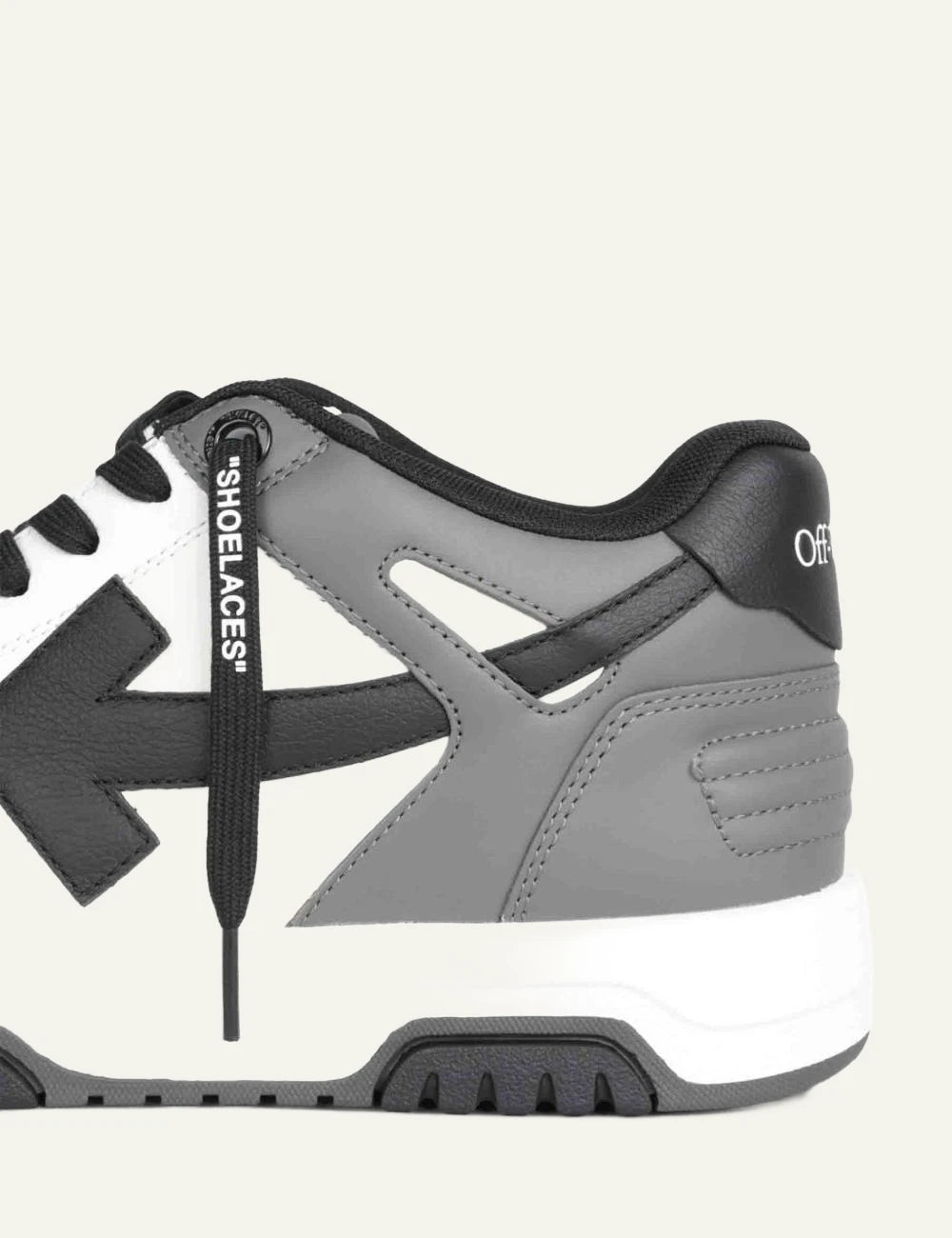 Off-White OOO sneaker white dark grey arrow detail back view