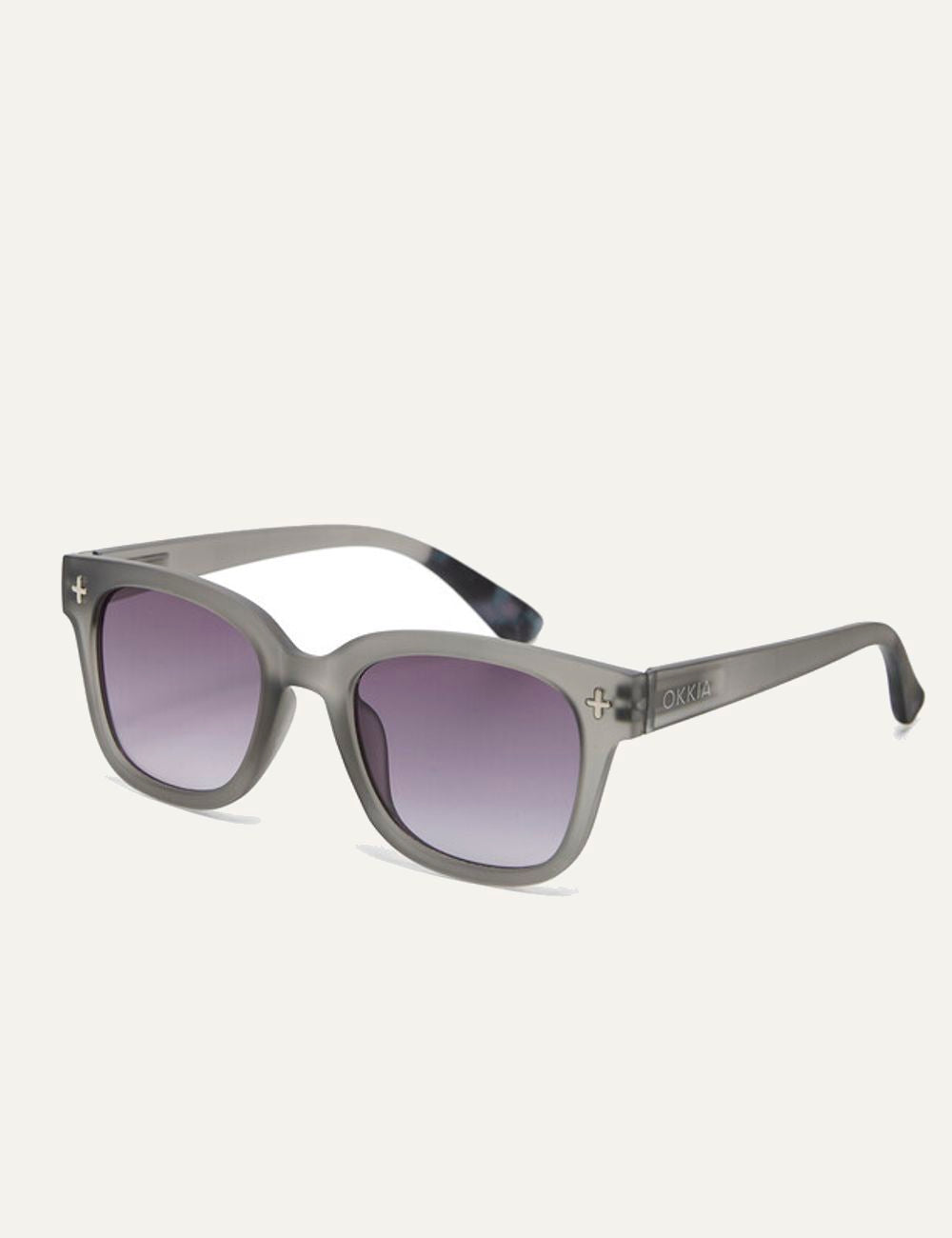 Okkia translucent smoke sunglasses black gradient side