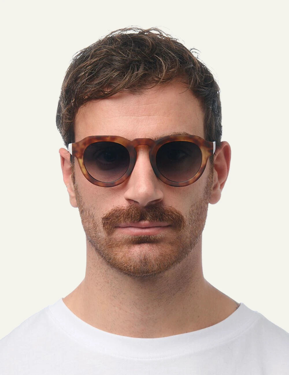 Okkia Zeno sahara havana round sunglasses green gradient front man