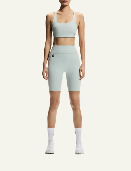 On biker shorts mineral SenseTec high waist seamless full body front