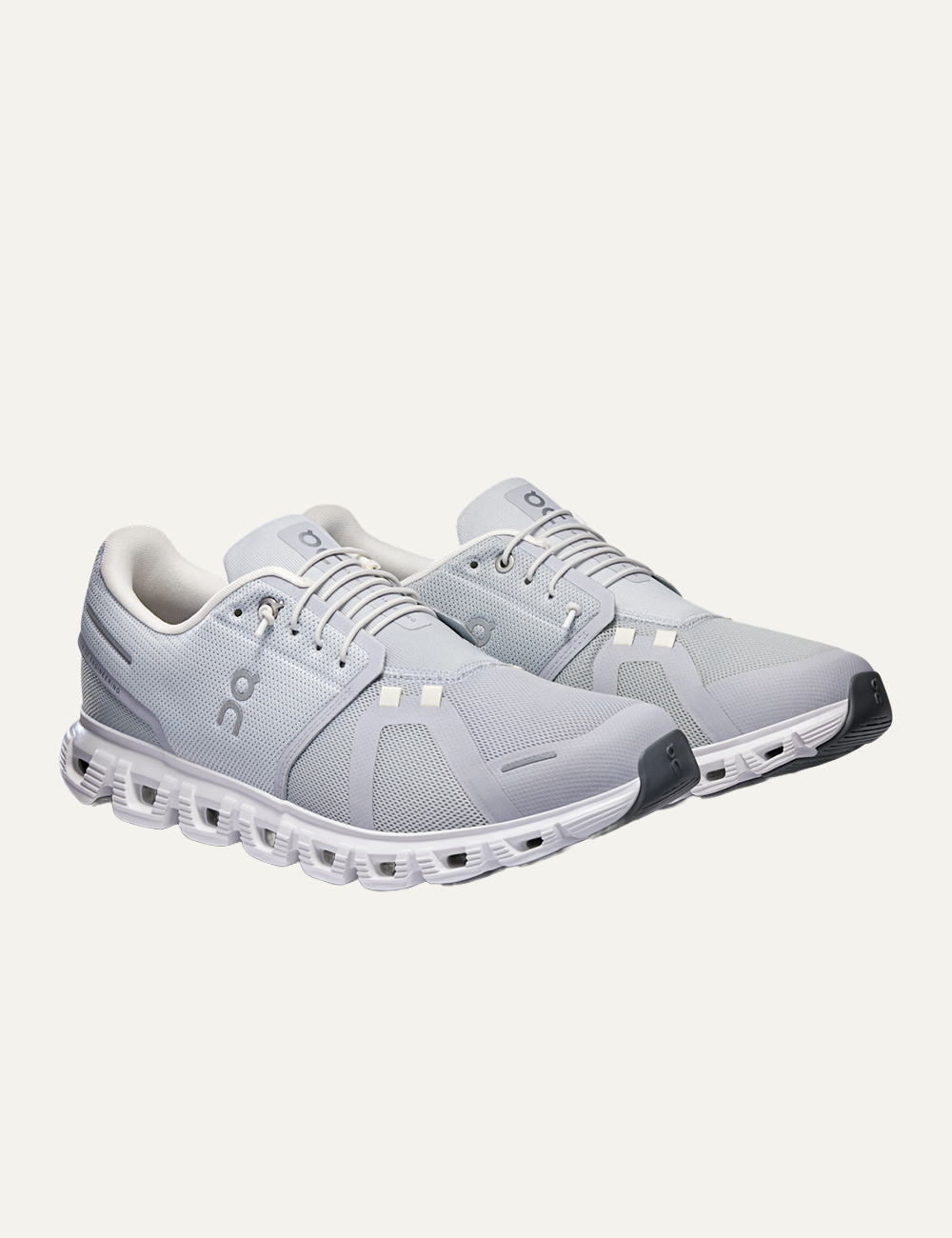 &nbsp;On Cloud 6 sneaker white side pair view