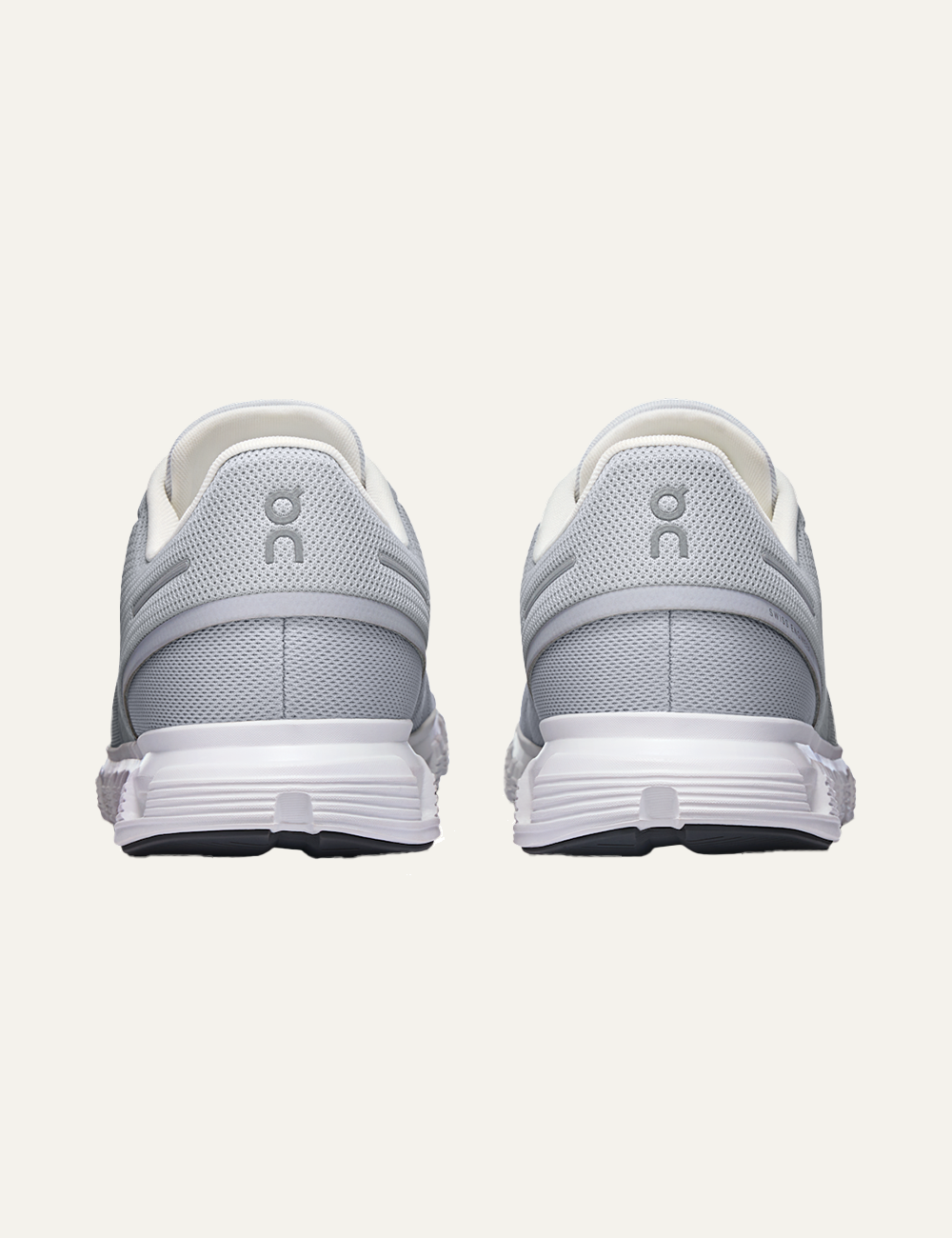 &nbsp;On Cloud 6 sneaker white back pair view