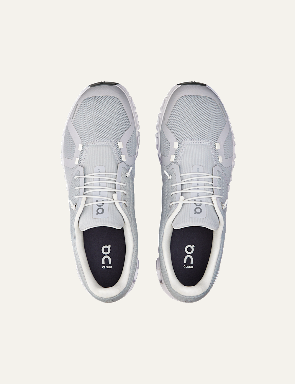 &nbsp;On Cloud 6 sneaker white top pair view