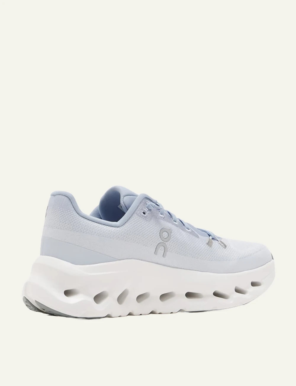 On Cloudtilt sneakers light blue angled view