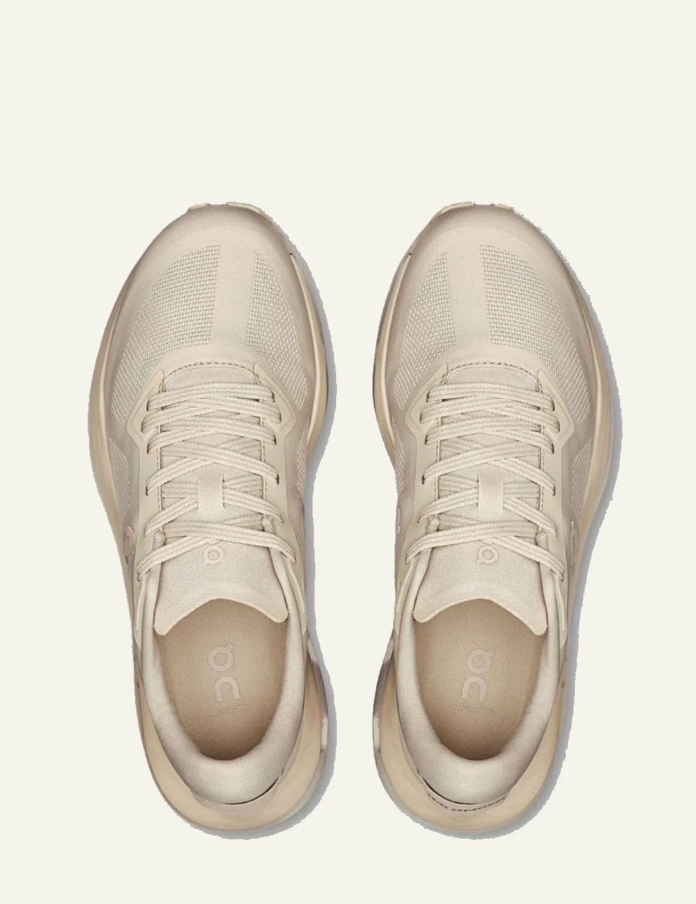 On Running sneaker beige top