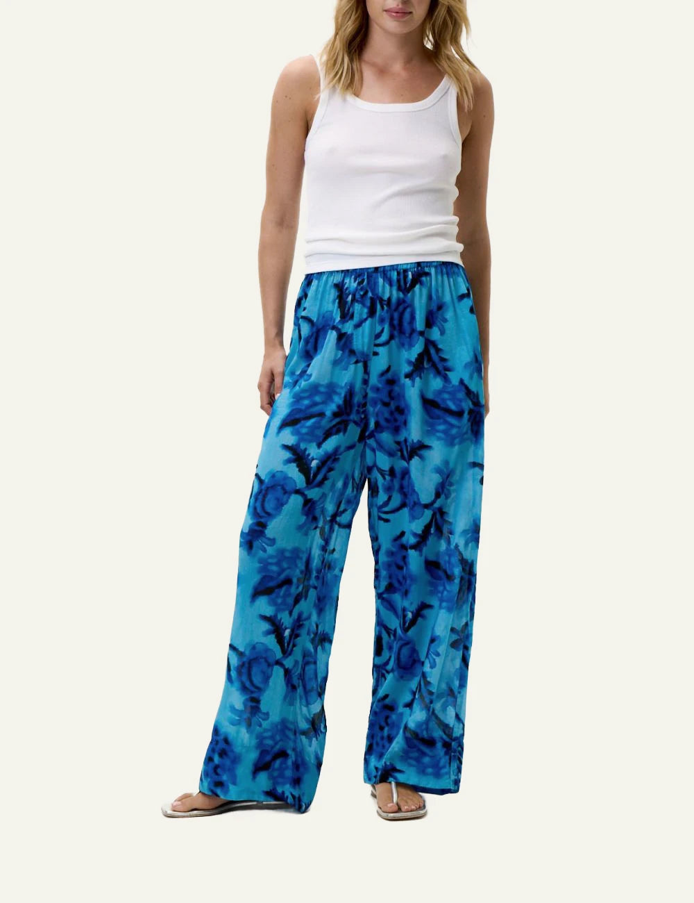 one season isla wide leg pants blue floral front view