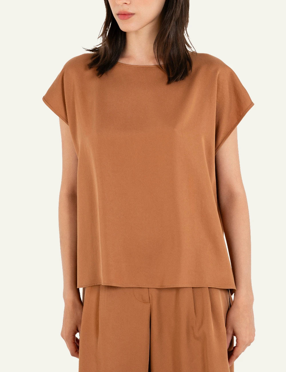 Philosophy cropped top camel sleeveless loose round neck front model view