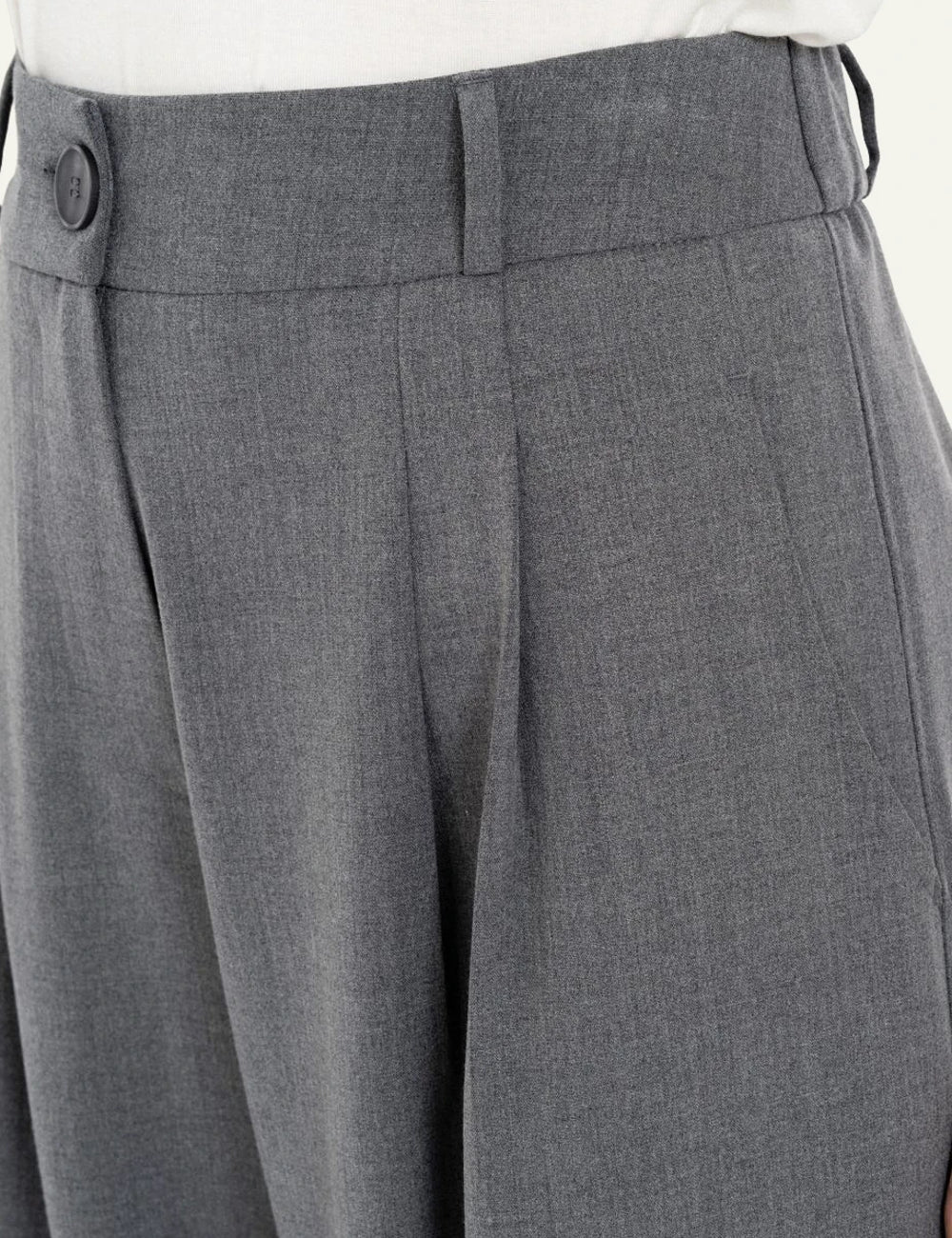 Philosophy grey light T/R pleated wide leg pants for women pocket and button details