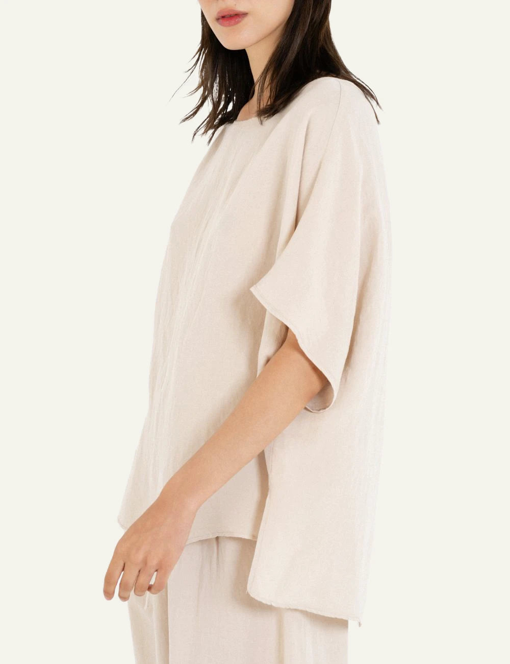 Philosophy oversized blouse light beige side view worn