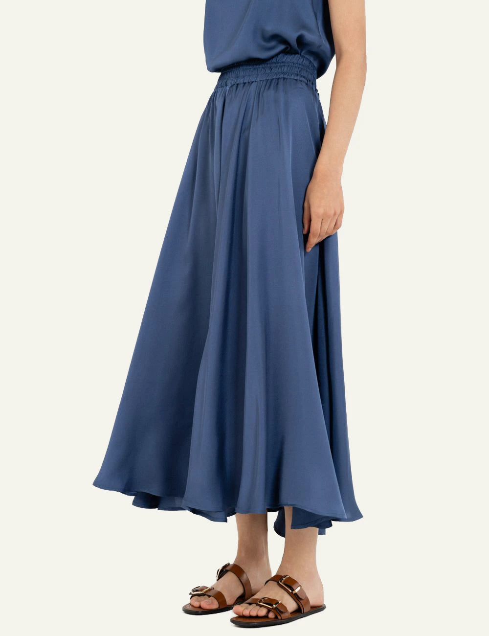 Philosophy satin fine skirt off black side flow view