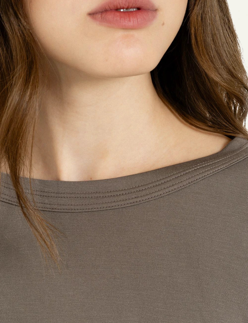 Philosophy women's taupe cupro pique long-sleeve top neck details